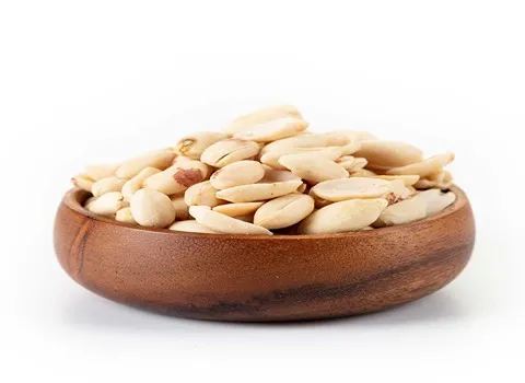 قیمت بادام زمینی خام در بسته بندی های باکیفیت و عالی