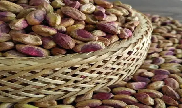 قیمت خرید مغز پسته احمد آقایی + مشخصات، عمده ارزان