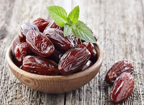 خرما طلایی شیراز؛ دارای قند طبیعی پوست نازک تیره Shiraz