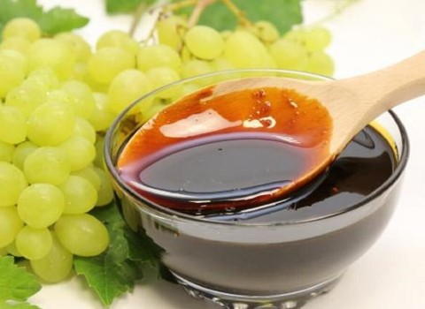 شیره انگور تازه؛ طبع گرم 2 رنگ روشن تیره juice