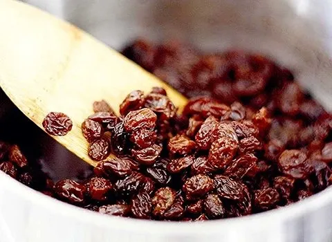 کشمش بیدانه آفتابی؛ مس منیزیم کاهش کلسترول زرد طلایی raisins