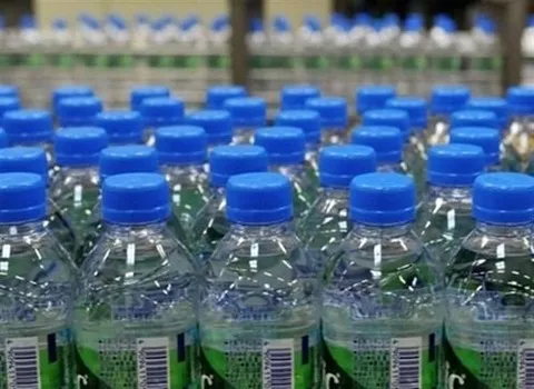 آب معدنی مروارید زاگرس؛ خاصیت سم زدایی بدون کالری mineral water