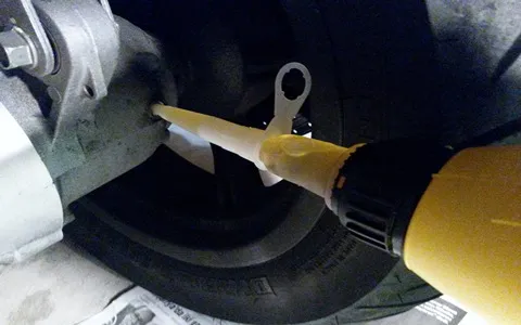 خرید انواع روغن صنعتی واسکازین با بهترین قیمت