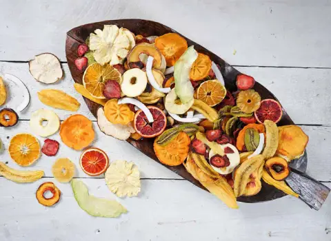 میوه خشک پاییزی؛ انجیر نارگیل کیوی گلابی منبع آهن fiber