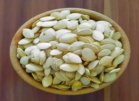 تخمه کدو درشت؛ منبع آهن امگا 3 (کنترل فشار خون) تولید آذربایجان