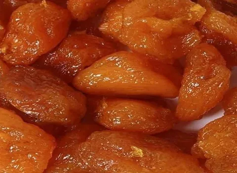 آلو بخارا زرخواه (قطره طلا) ارگانیک طبیعی حاوی فیبر ویتامین C