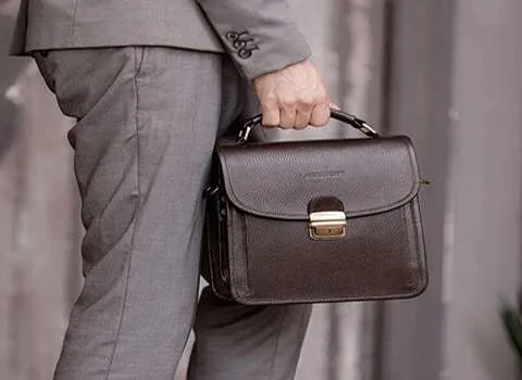 راهنمای خرید کیف چرم مردانه رمزدار با شرایط ویژه و قیمت استثنایی