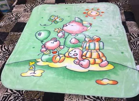 پتو گلبافت بچه گانه راهی راحت و ایمن برای خواب خوشایند کودکان