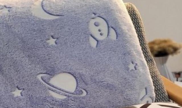 پتو ژله ای شب نما؛ الیاف مصنوعی ساده گلدار زرد مشکی سفید