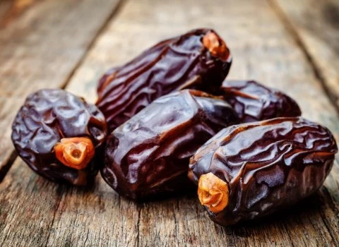 قیمت خرما خشک سیاه