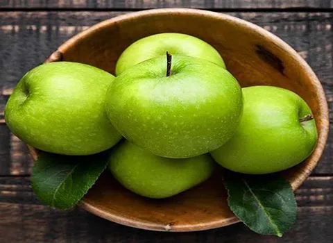 قیمت خرید سیب سبز درختی + خواص، معایب و مزایا