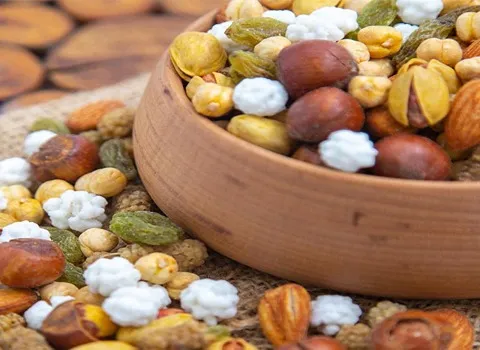 آجیل مشکل گشا nuts نخود کشمش مشهد بسته یک کیلویی
