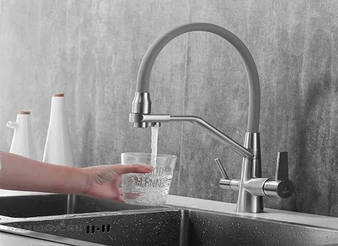 شیرآلات ظرفشویی راسان؛ اهرمی هوشمند جنس آلیاژ برنج 2 رنگ طلایی نقره ای