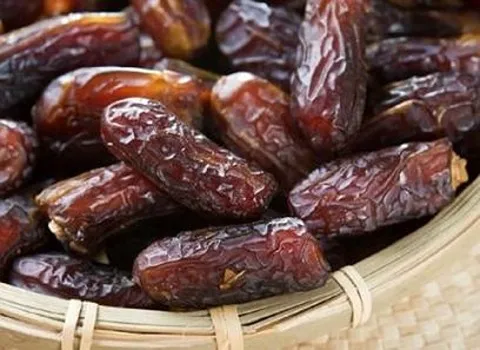 معرفی خرما پیارم مشهد + بهترین قیمت خرید