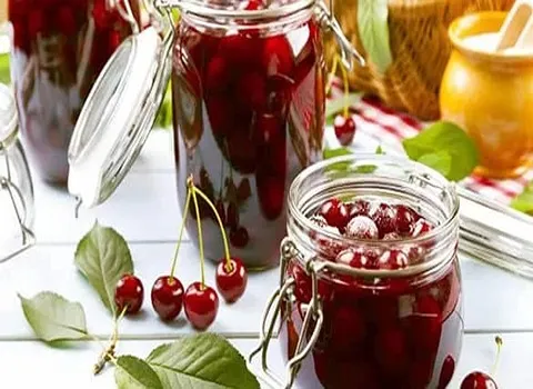 خرید و قیمت انواع کمپوت آلبالو شیشه ای