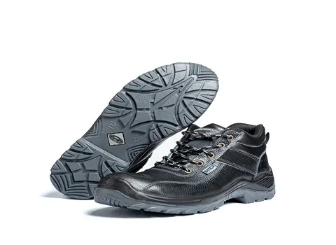 خرید کفش ایمنی مهندسی سبک با قیمت استثنایی
