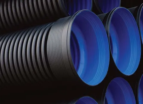 لوله پلی اتیلن یزد؛ انعطاف پذیر رسوب ناپذیر مقاوم متریال PE 100 PE 80