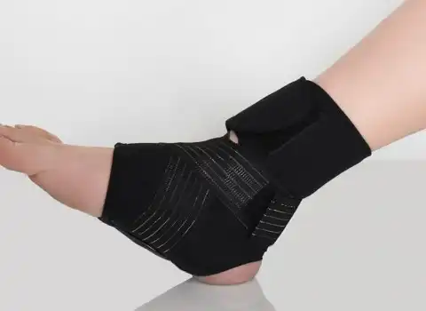 خرید جدیدترین انواع مچ بند طبی پا