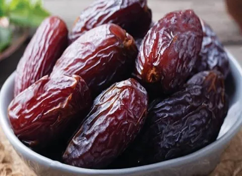 خرید و قیمت روز خرما پیارم فله