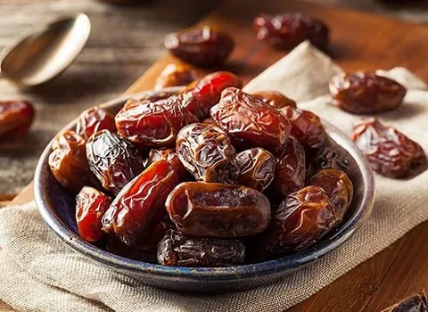 قیمت خرید خرمای کبکاب + مزایا و معایب