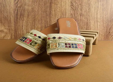 دمپایی صندل بندری؛ راحتی مجلسی رنگ (طلایی سفید) جنس PVC