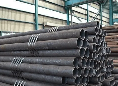 قیمت و خرید لوله فولادی سیاه درزدار با مشخصات کامل