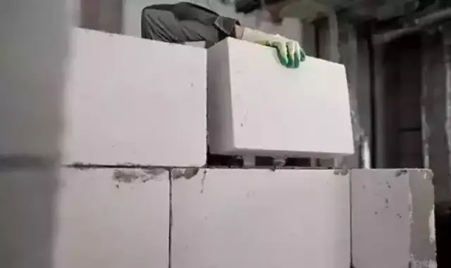 بلوک هبلکس کرمانشاه؛ سبک 2 جنس سیمان آهک حاوی silica