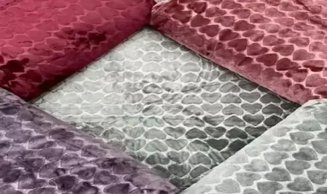 قیمت خرید پتو شادیلون تک رنگ قلبی + عکس