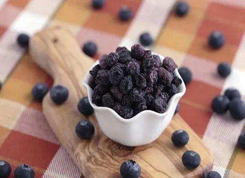 آلبالو خشک برای یبوست؛ قرمز تیره پاکسازی خون حاوی آنتی اکسیدان