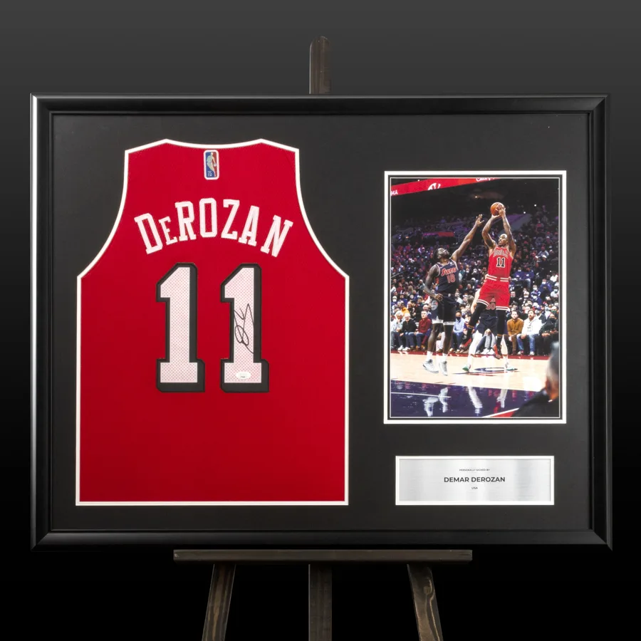 Баскетбольна джерсі Чикаго Буллс з автографом Демара Дерозана (NBA, Chicago Bulls, Demar DeRozan)