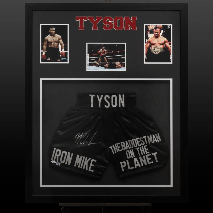 Боксерські шорти The baddest man on the planet з автографом Майка Тайсона (Mike Tyson)