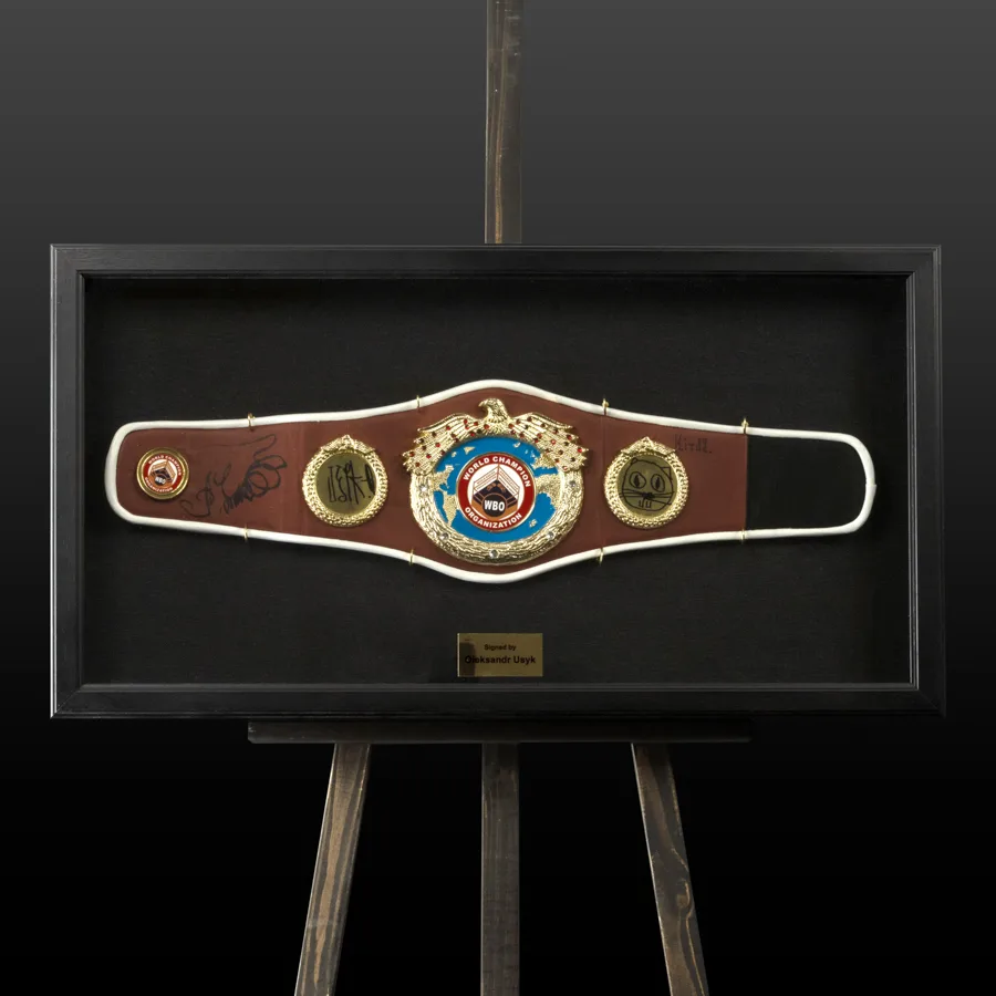 Міні чемпіонський пояс WBO з автографом Олександра Усика (Usyk)