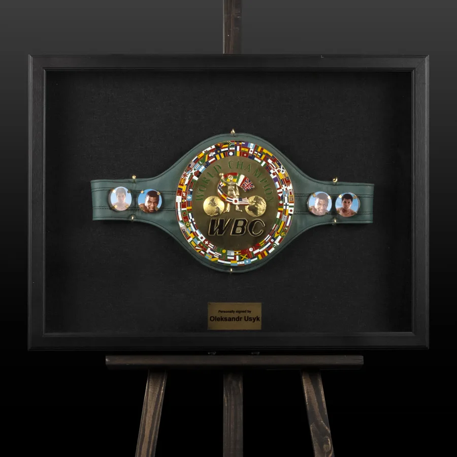 Вінтажний повнорозмірний чемпіонський пояс WBC з автографом Олександра Усика (Usyk)