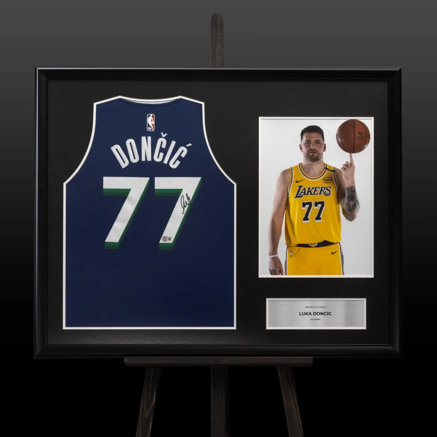 Баскетбольна джерсі Даллас Маверікс з автографом Луки Дончича (NBA, Dallas Mavericks, Luca Doncic)