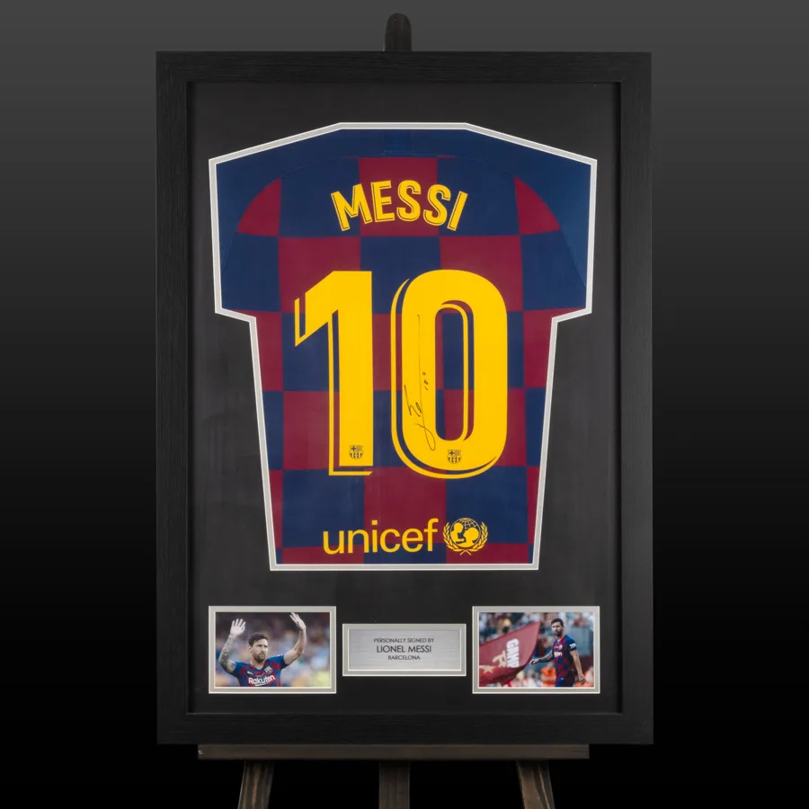 Футболка Барселони сезону 2019/2020 з автографом Ліонеля Мессі (Barcelona, Messi)