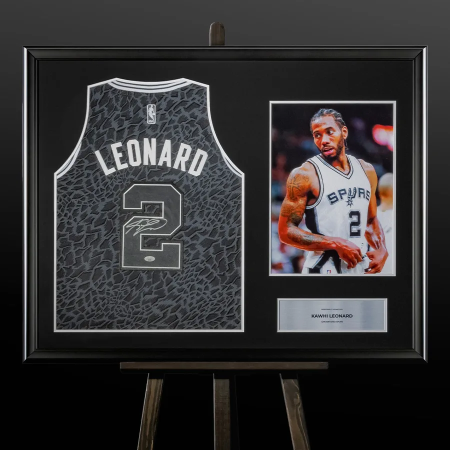 Джерсі Сан-Антоніо Сперс з автографом Кавая Леонарда (NBA, San Antonio Spurs, Leonard)
