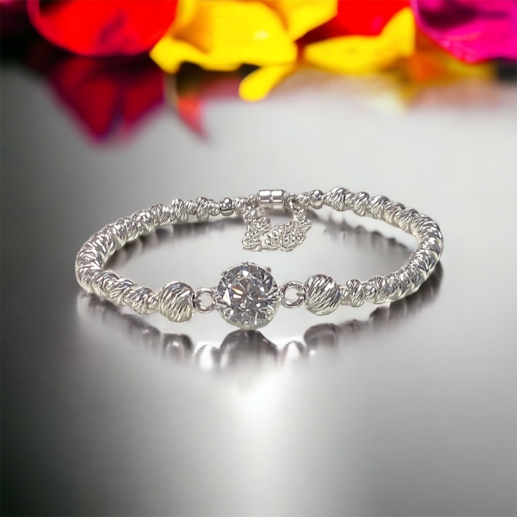 Center Stage Bracelet Kit Instructions