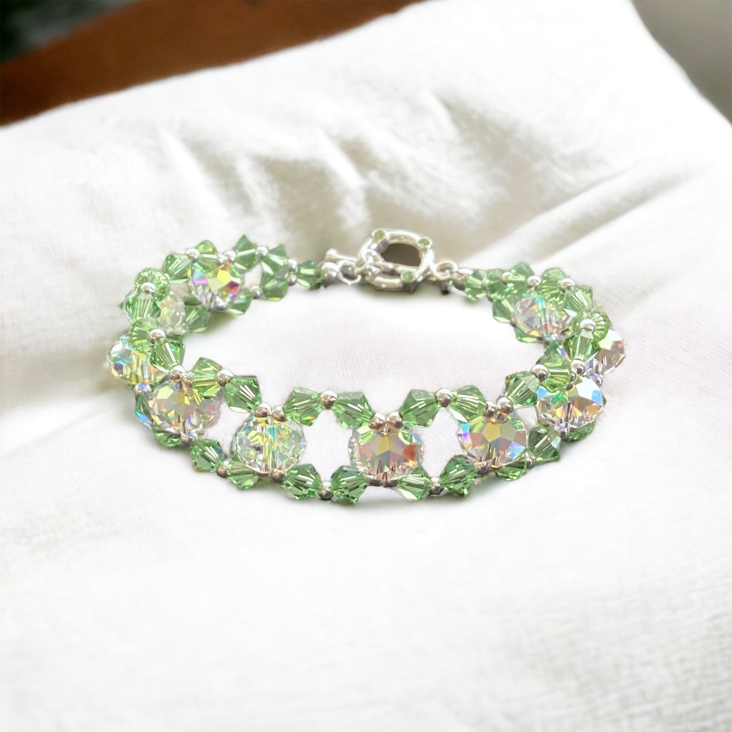 August Birthstone Bracelet Kit Instructions