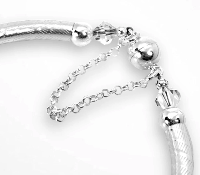 attach your saftey chain