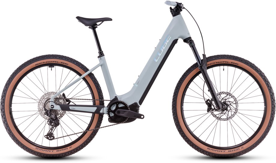 Reaction Hybrid Race 800
