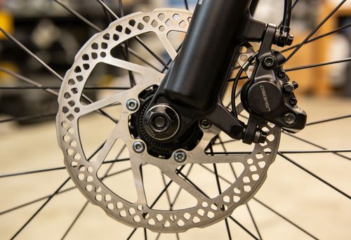 Bremsen am E-Bike: Scheibenbremsen, Wartung und Sicherheit