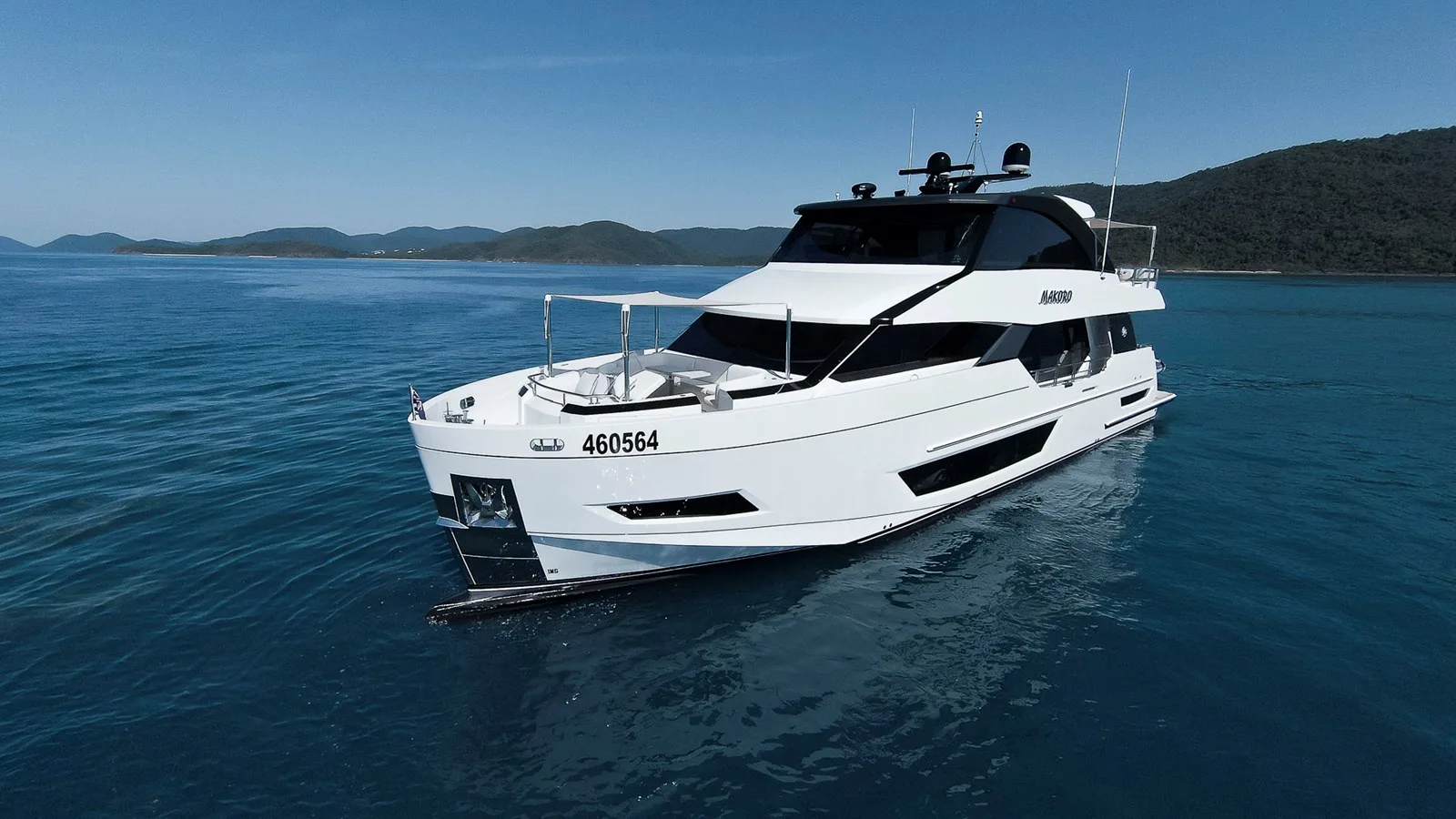 Ocean Alexander 26r Enclosed