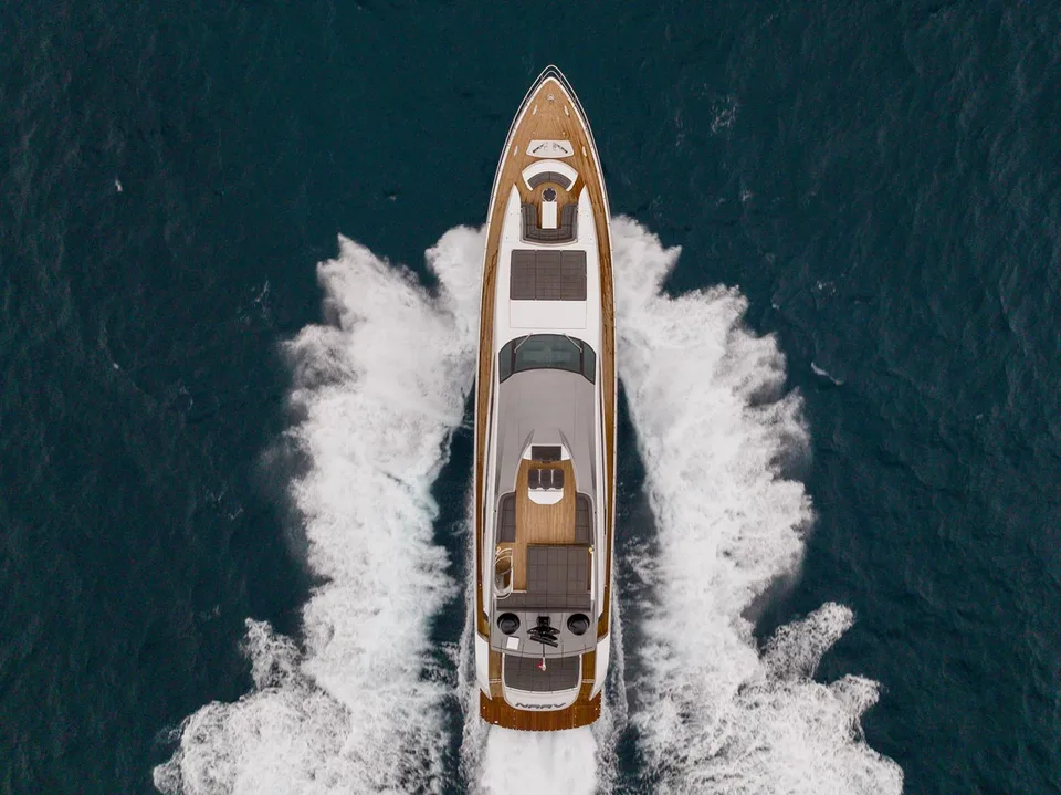 Pershing 108