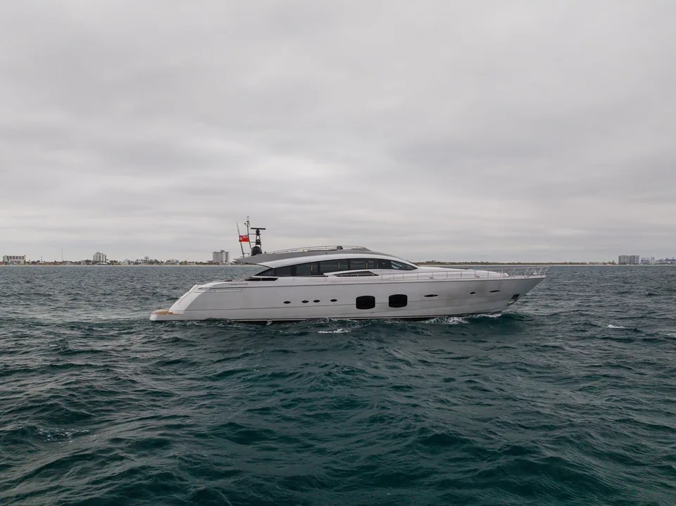 Pershing 108