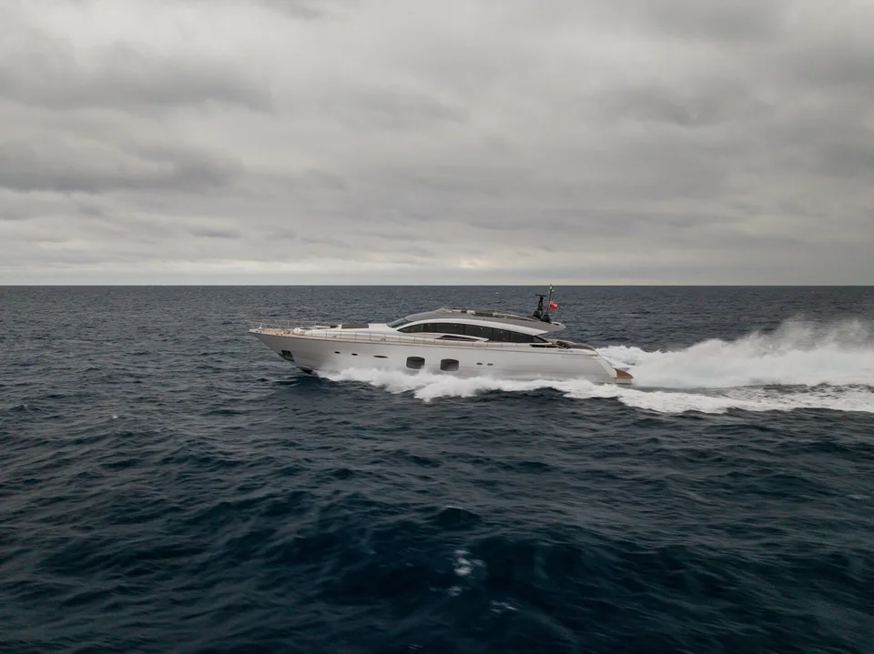 Pershing 108