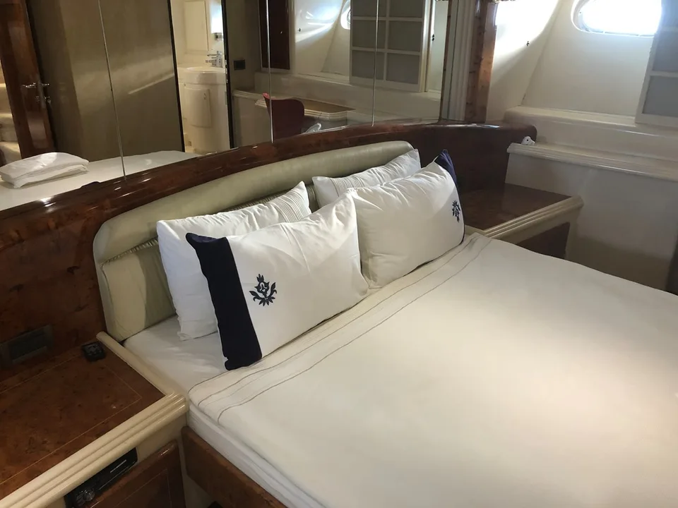 Tuzla Istanbul Turkey 26M Flybridge