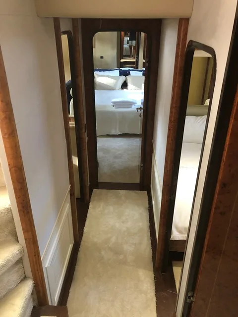 Tuzla Istanbul Turkey 26M Flybridge