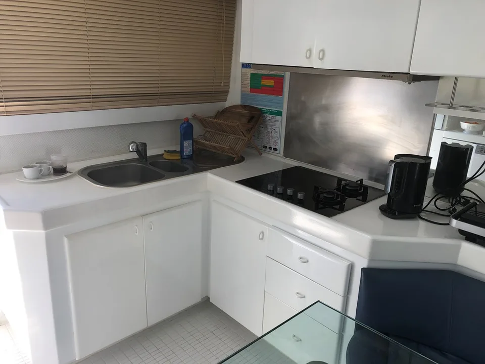 Tuzla Istanbul Turkey 26M Flybridge