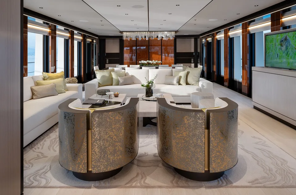 Heesen 55m