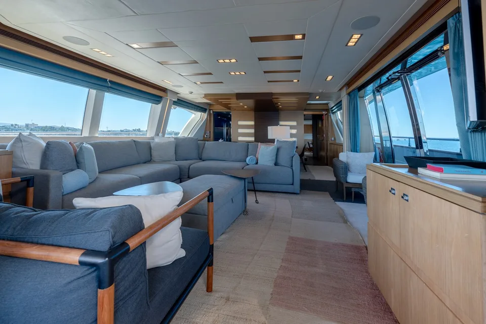 Ferretti Custom Line